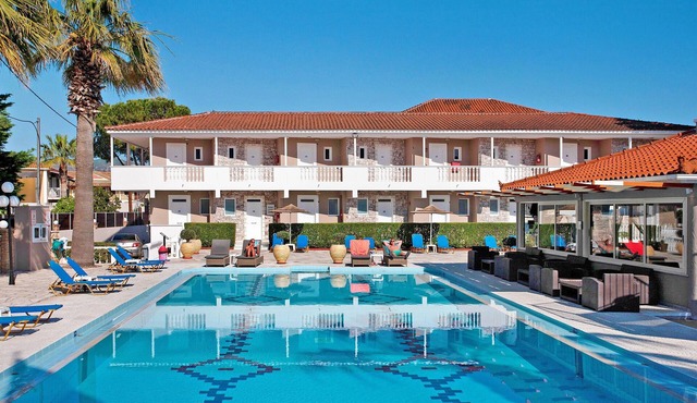 Standard Studio "Paradise Zante Standard Studio 5" with Shared Pool & Wi-Fi in Zakynthos