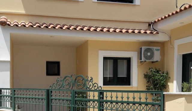 Stella’s House — A Cozy Island Hideaway in Beautiful Samos in Mytilini village