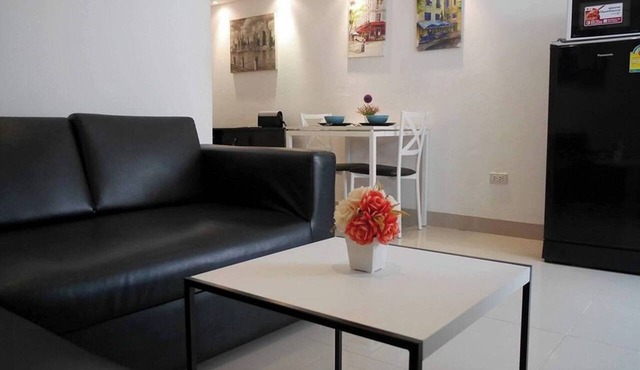 Studio Near Cenfest, Minutes to Nimman, Old Town in Chiang Mai