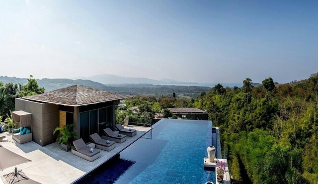 Stunning 6 Bedroom Phuket Pool Villa