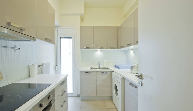 Stylish Central - Two Bedroom Apartment, Sleeps 5 in Athens