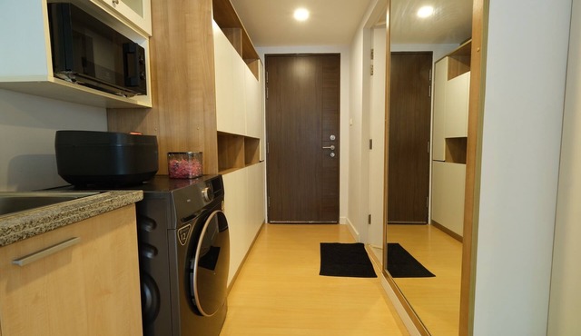 Sukhumvit 13/5mins walk to BTS Nana/City Center TSS