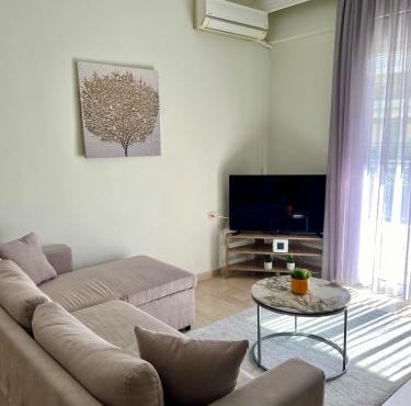 Sunny apartment-Thessaloniki Oikies Olga in Pavlos Melas