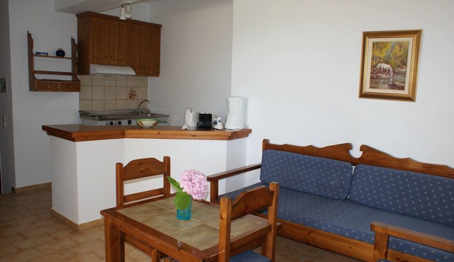 Sunny Suites