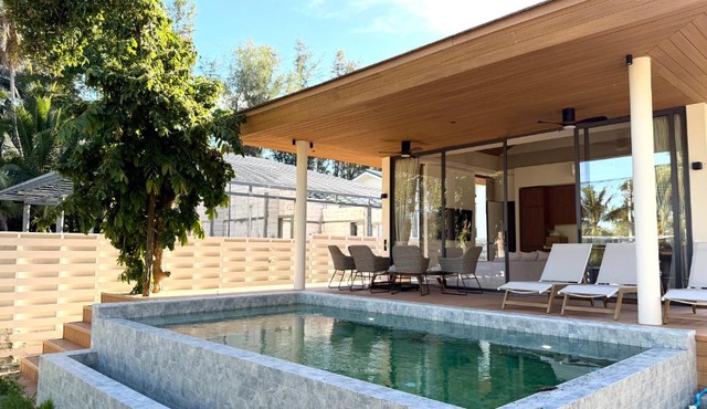 Swell Villa Peaceful Island Escape with Private