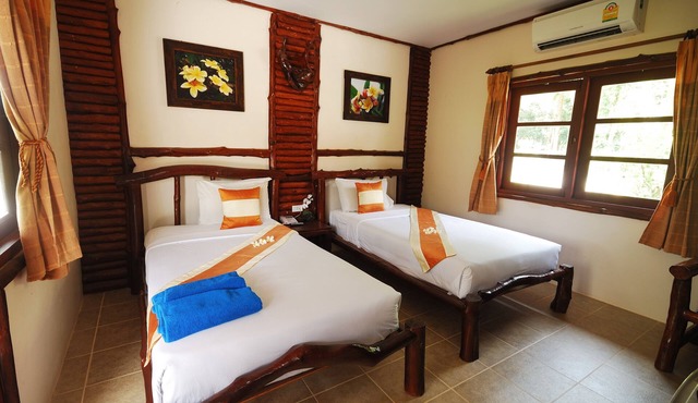 Talkoo Beach Resort Khanom in Khanom