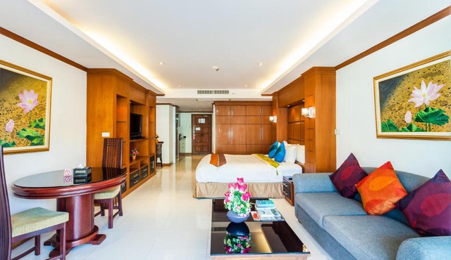 Tara Court Condo