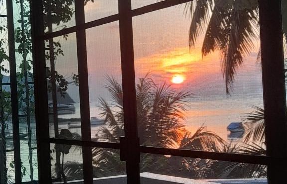 Tea Moon Beach House