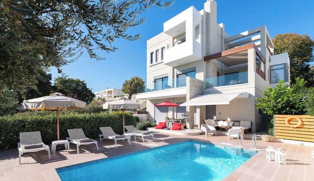 Terpsis Pool Villa in Rhodes Center in Rhodes