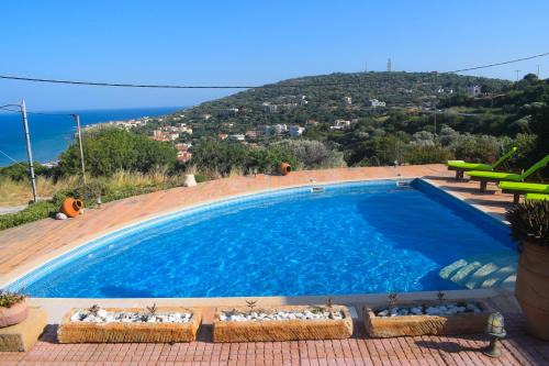 Tethys Apartments Karfas in Chios
