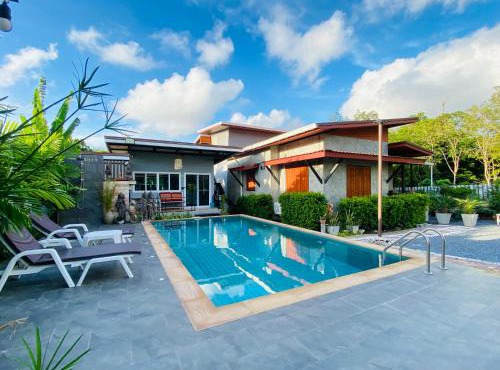 Thawat Villa Boutique Resort