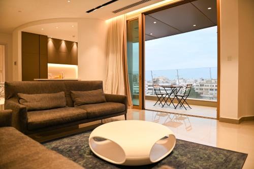 The 1 -Nicosia Elite Stay- Gym Pool 24h Concierge in Nicosia