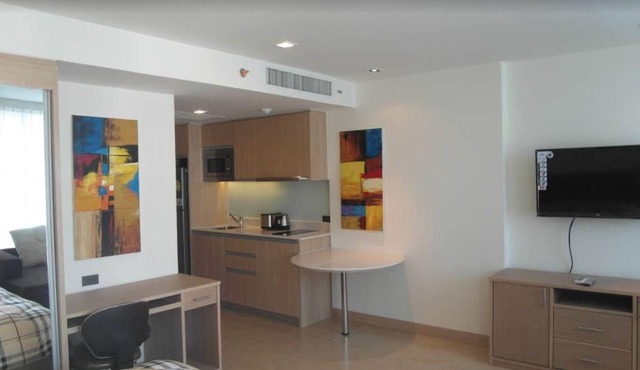 The Cliff Condominium Floor 10th Number 1007