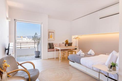 The HostMaster Ivory Light Loft in Athens
