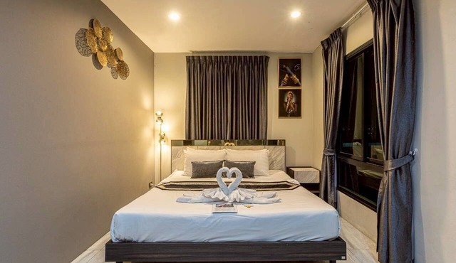 The Living Hotel SamutPrakan in Bang Bo