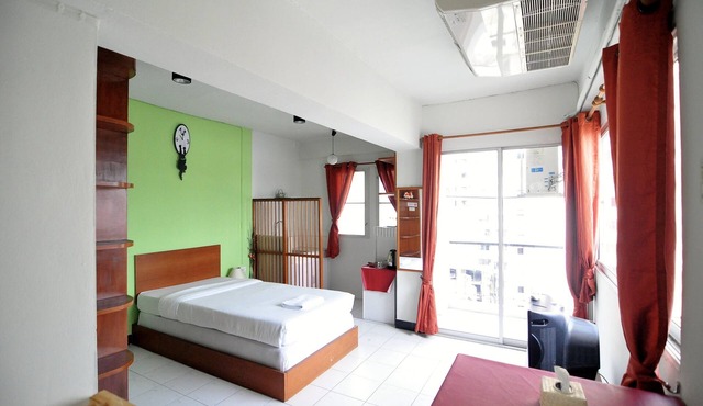 The Living Room Serviced Apartment