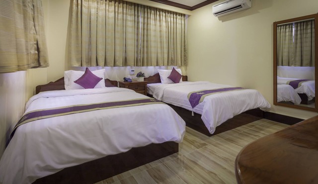 The Mou Hotel - Twin Room - Free Bicycle usage