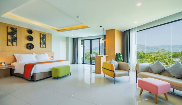 The Par Phuket