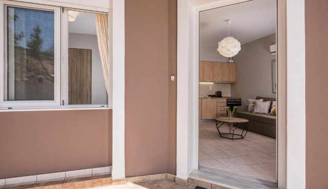 Tholos Apartments in Chania