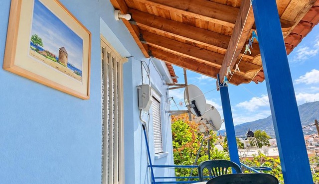 Traditional house, courtyard view, for quiet getaways in Mytilene