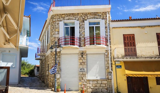 Traditional Stone House in Zacharo