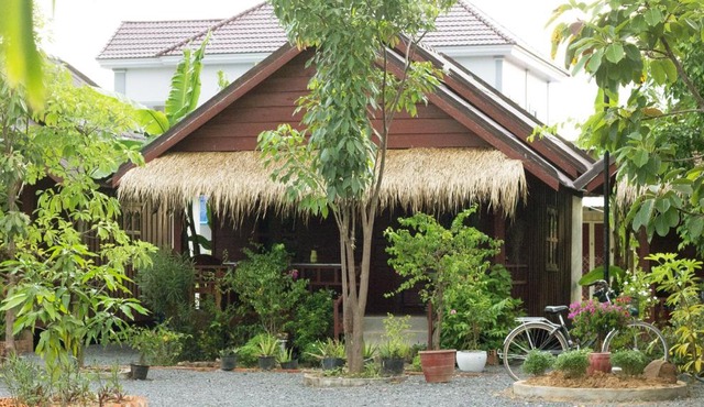 Treuy Koh Bungalow