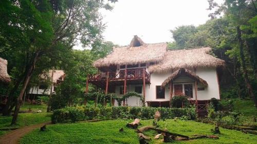 Tuani ecoLodge in Iguana