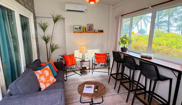 Turtle Beach House TWO