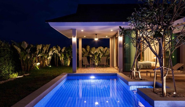 Twilight Vacation Home with Salt Pool & 3 Bedrooms