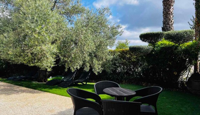 Valencia Grove Villa in Miliou