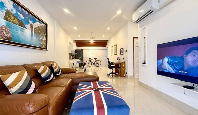 Valley 41 - 2 bdr Private Villa near Phuket Town