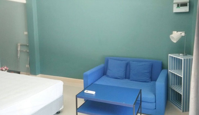 VILAGE STUDIO TV 3, 1.5 KM TO BANGTAO BEACH(1157 )