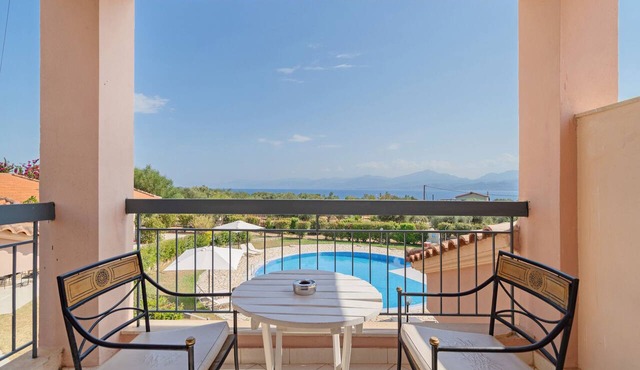 Villa 'Fedra' with Balcony and Air Conditioning in Marathiás