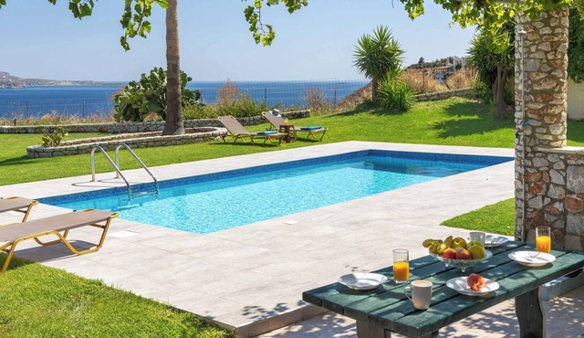 Villa Forteza - Three Bedroom Villa, Sleeps 6 in Kalami