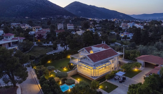 Villa 'Green Marble Livisi Pool Residence' with Mountain View, Wi-Fi and Air Conditioning