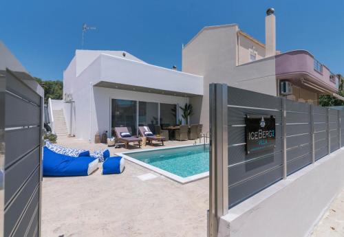 Villa Iceberg 2 with Pool in Kalamaki