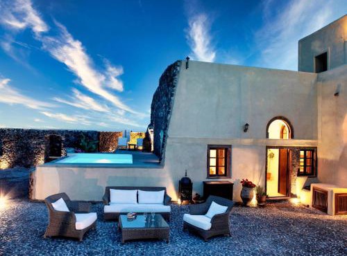Villa in Megalochori with Private Pool