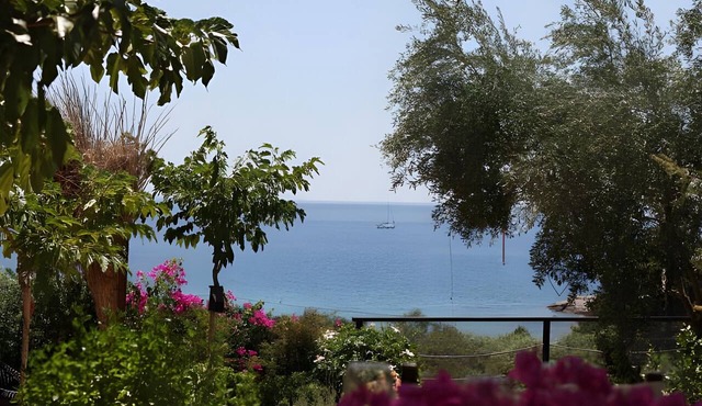 Villa Iva – The Perfect Getaway by Agios Aimilianos Beach in Πόρτο Χέλι