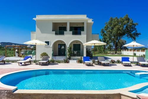 Villa Kampos with free heated pool, by Zantewize in Vanáton