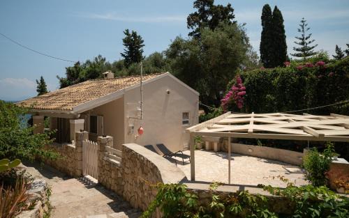 Villa Mikalef in Perama