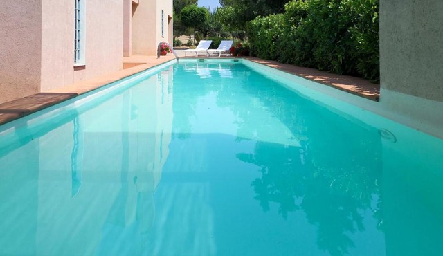 Villa Rosa with private pool, Athens Riviera in Kalívia Thorikoú
