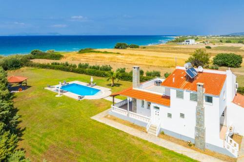 Villa Sunset Paradise in Kalavárda