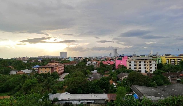 W Apartment Hat Yai