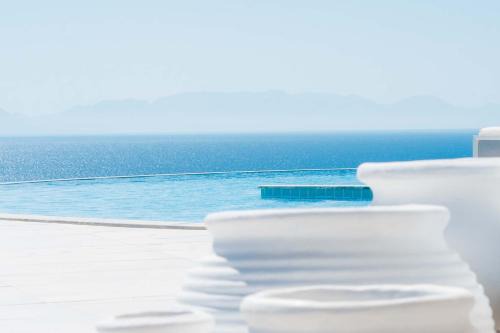 WHITE DONKEY BOUTIQUE HOTEL adults oriented - guests aged 8 plus welcome in Kalamata