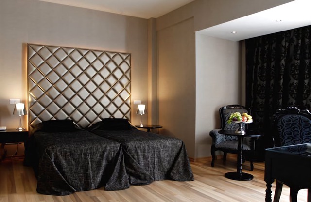 Cleopatra Hotel