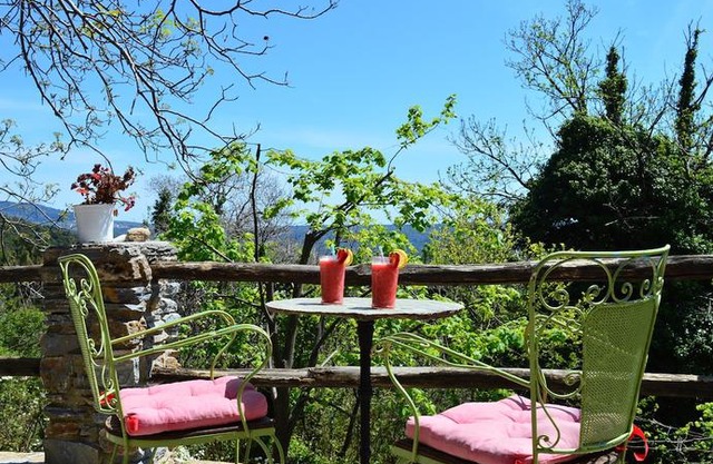 Grove Cottage Pelion