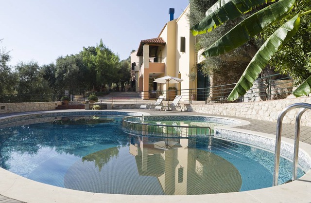 Holiday house Yeoryioupolis Kriti for 1 - 7 persons with 3 bedrooms - Holiday home