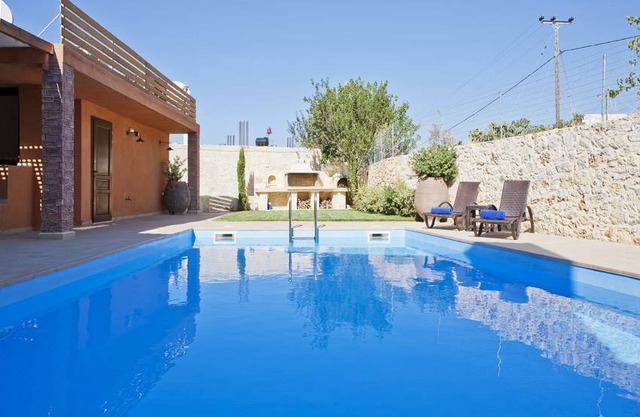 Holiday house Yeoryioupolis Kriti for 1 - 12 persons with 4 bedrooms - Holiday home
