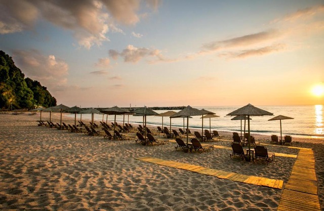 Kenta Beach Hotel 