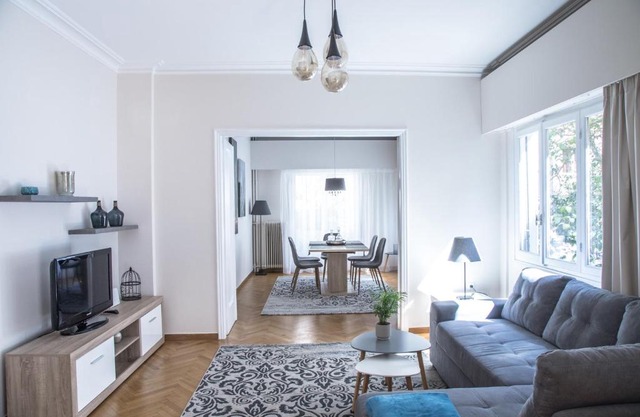 Kolonaki Chic-Center Newly Renovated Apartment in Athens